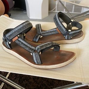Black and gray tevas